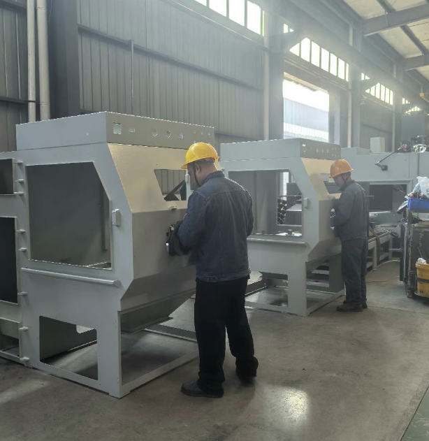 保定喷砂机砂料选择攻略 适配不同工件